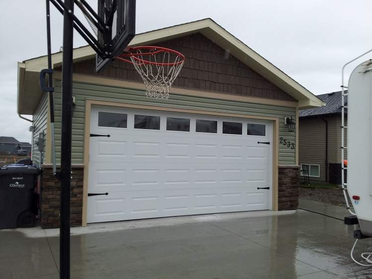 The Garage Experts Coaldale, Lethbridge Custom Garages